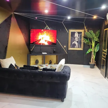 Apartment Maloveroom, 2 D'exceptions *